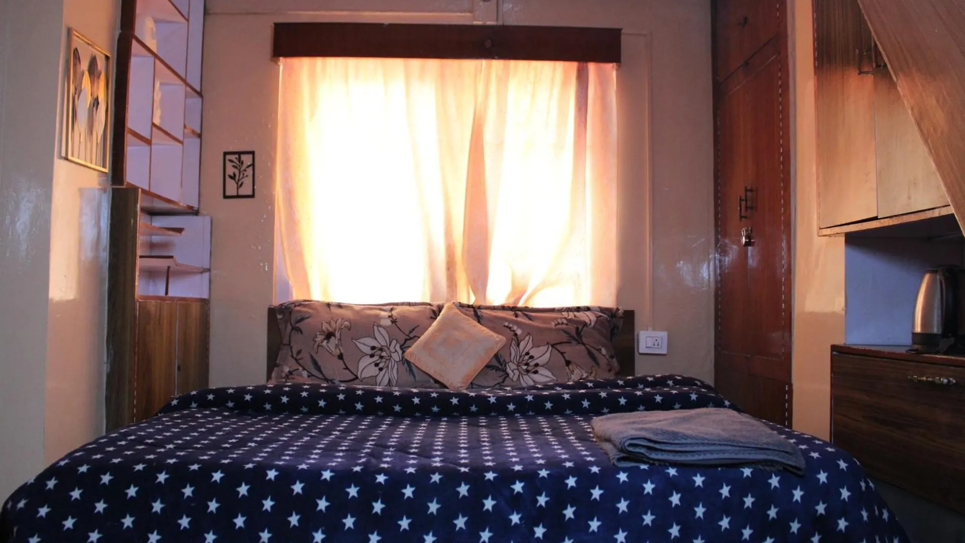 Апартаменты Nani House The Mall Road Шимла